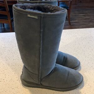 BearPaw Gray Winter Boots